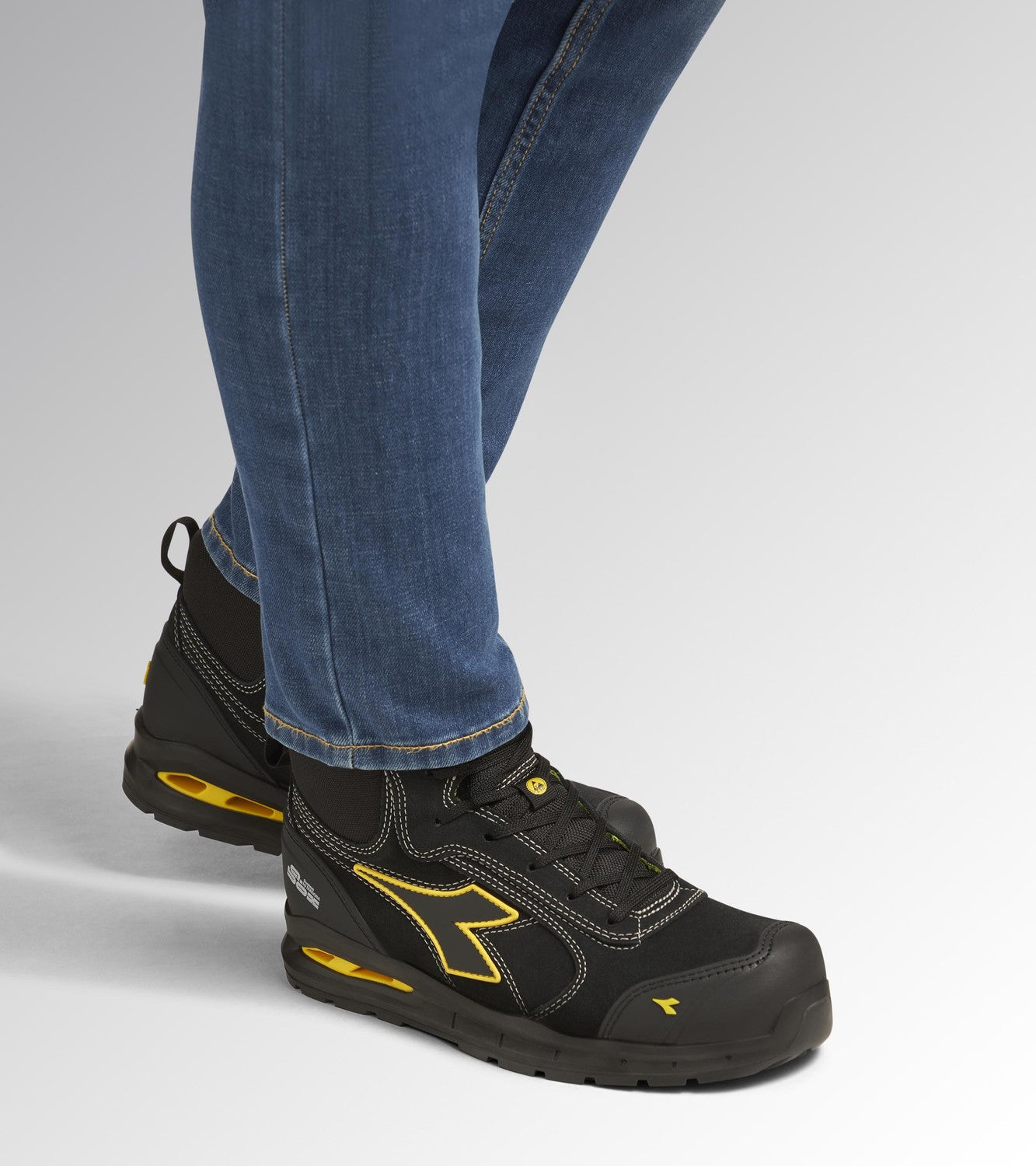 Scarpe Diadora RUN NET AIRBOX MASTER MID S3S FO SR SC ESD