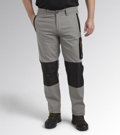 Pantaloni stretch performance